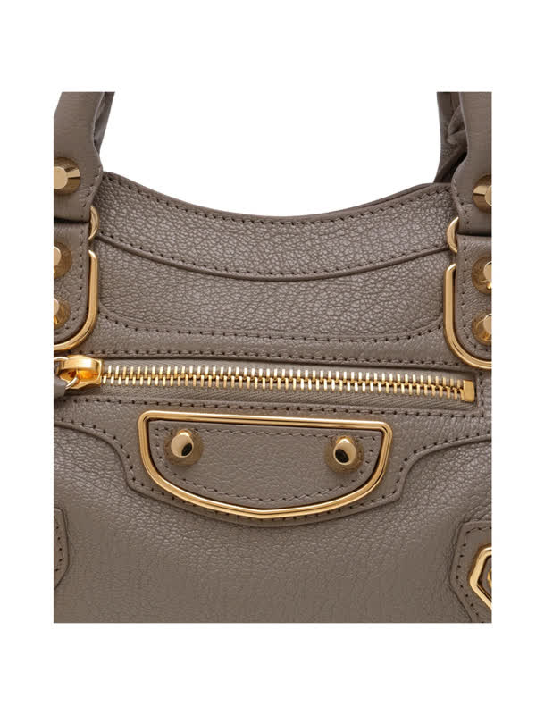 Glamour Avenue Gallery