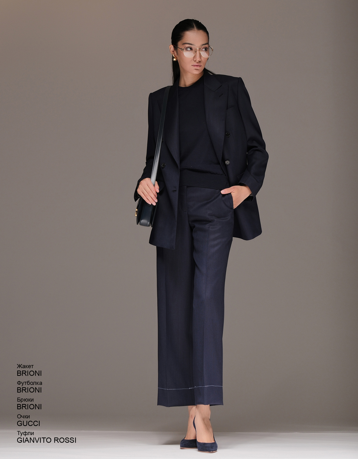 BRIONI Футболка look