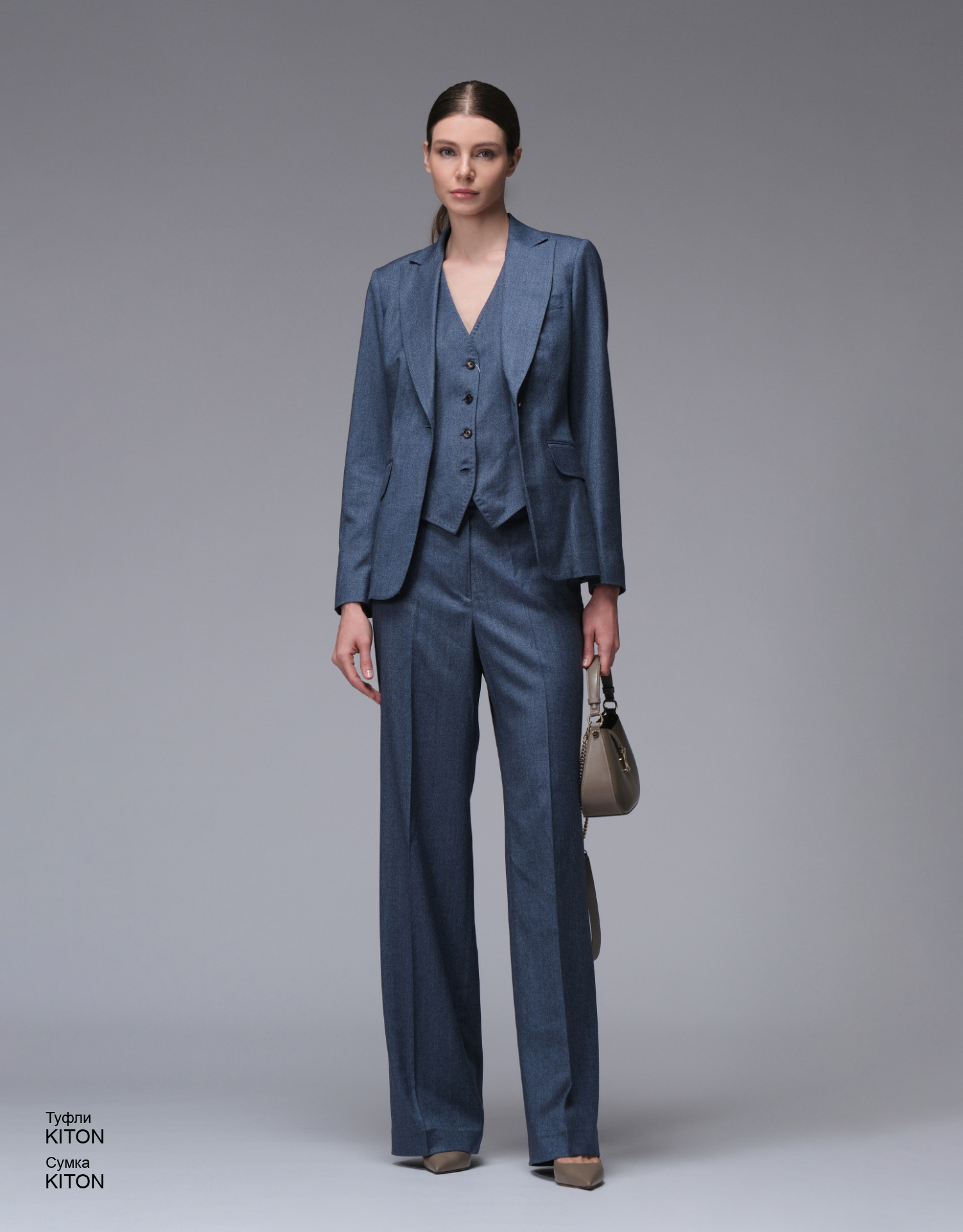 KITON Костюм look