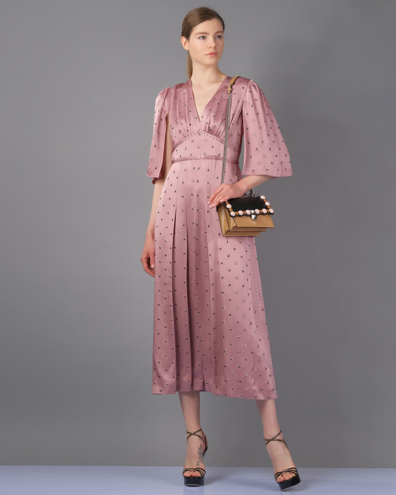 Glamour Avenue | Look ID 3666