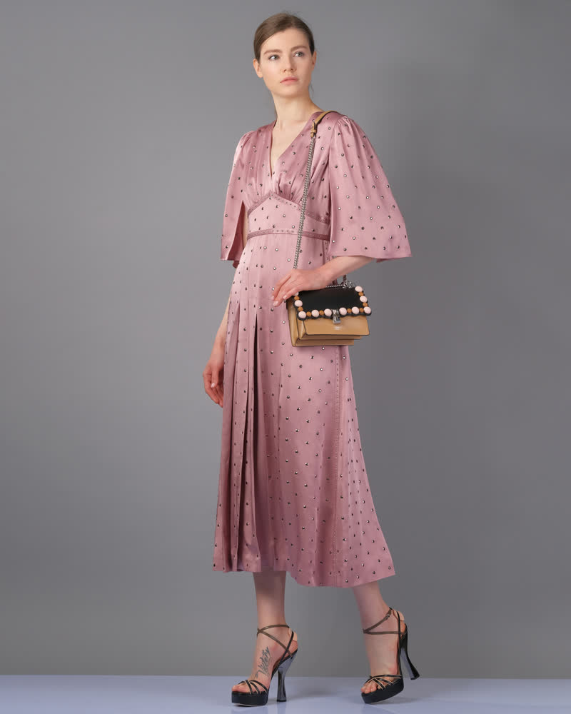 Glamour Avenue | Look ID 3665