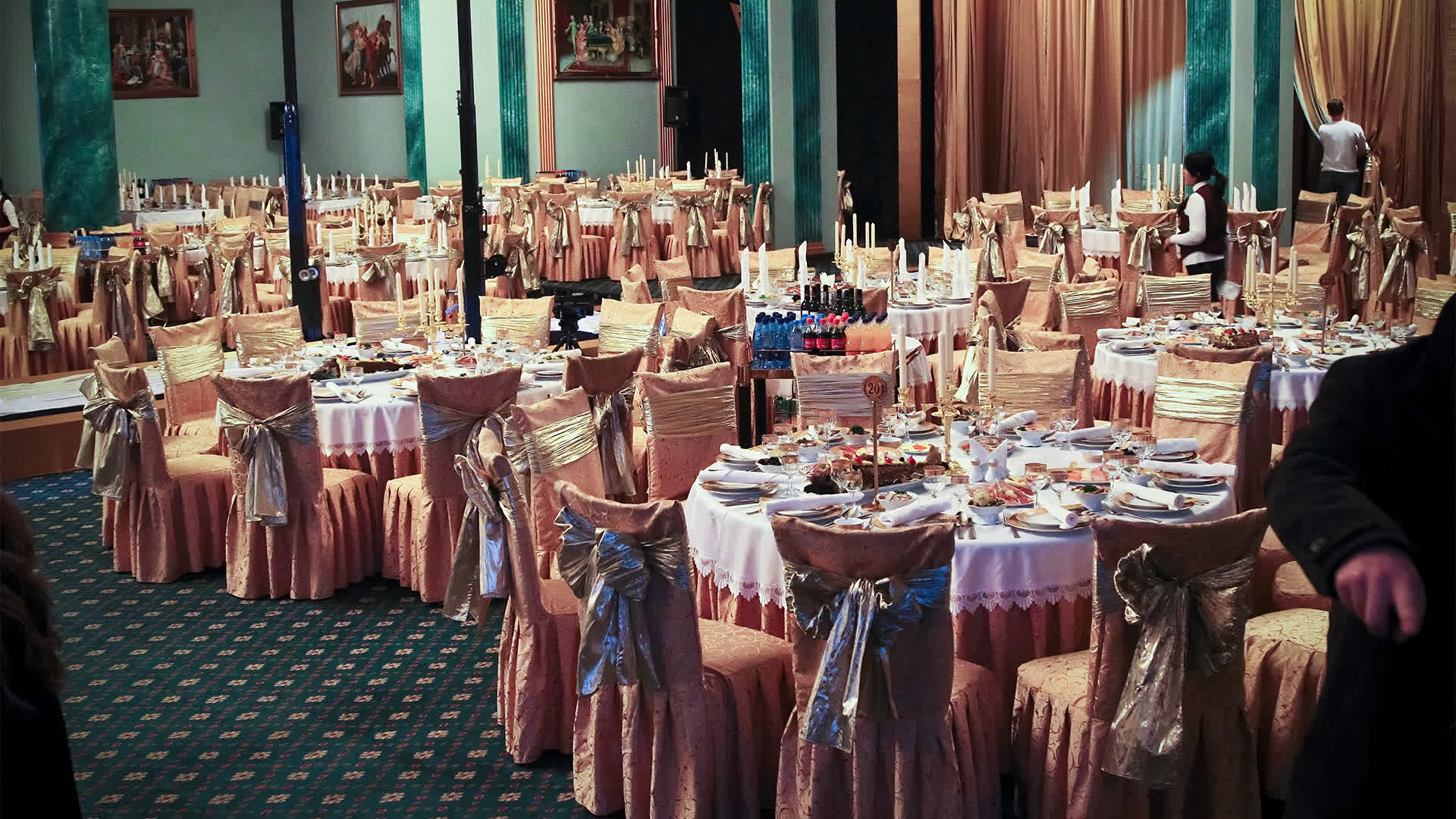 Glamour Avenue Zoom ДЕНЬ РОЖДЕНИЯ GLAMOUR: ДВУХЛЕТИЕ БУТИКА.