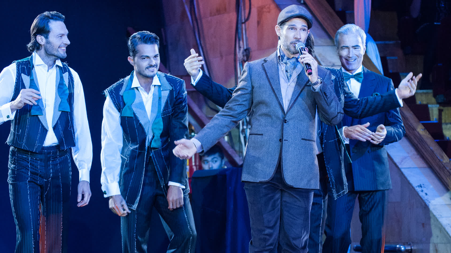 Glamour Avenue Zoom ПОКАЗ STEFANO RICCI