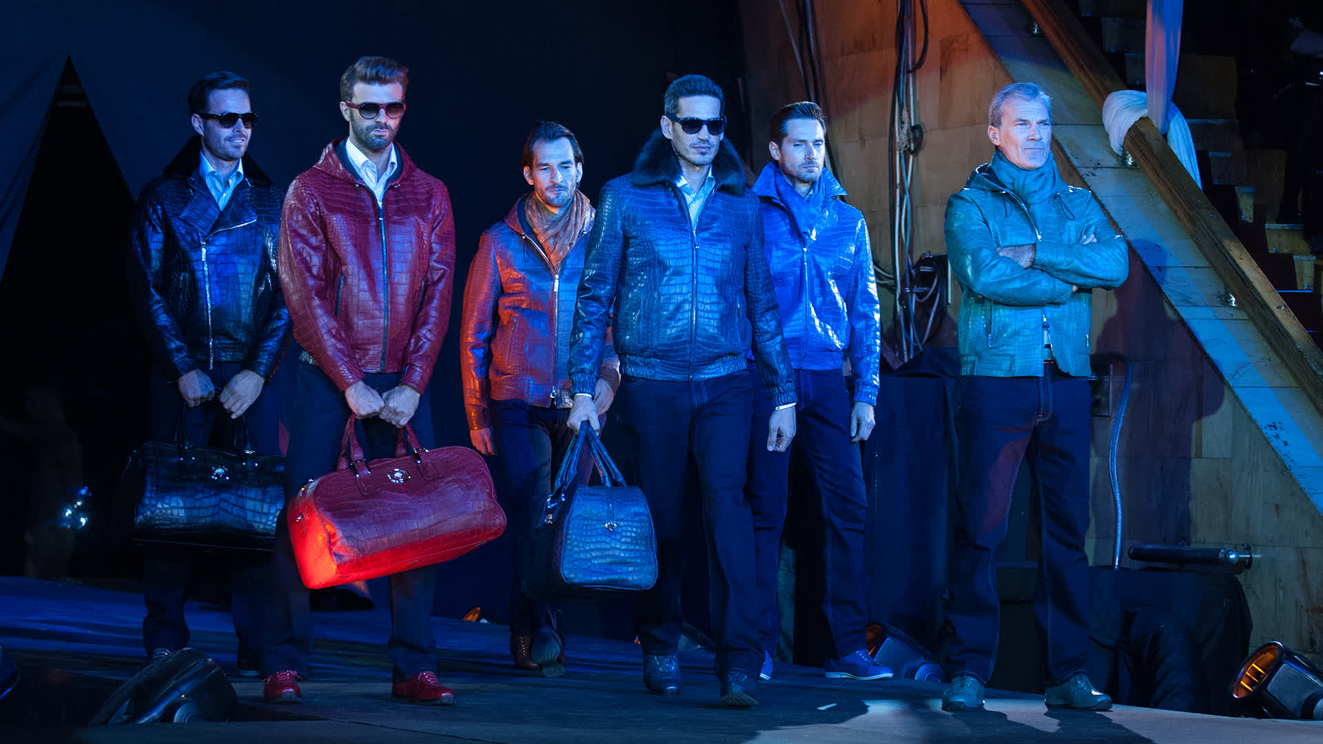 Glamour Avenue Zoom ПОКАЗ STEFANO RICCI