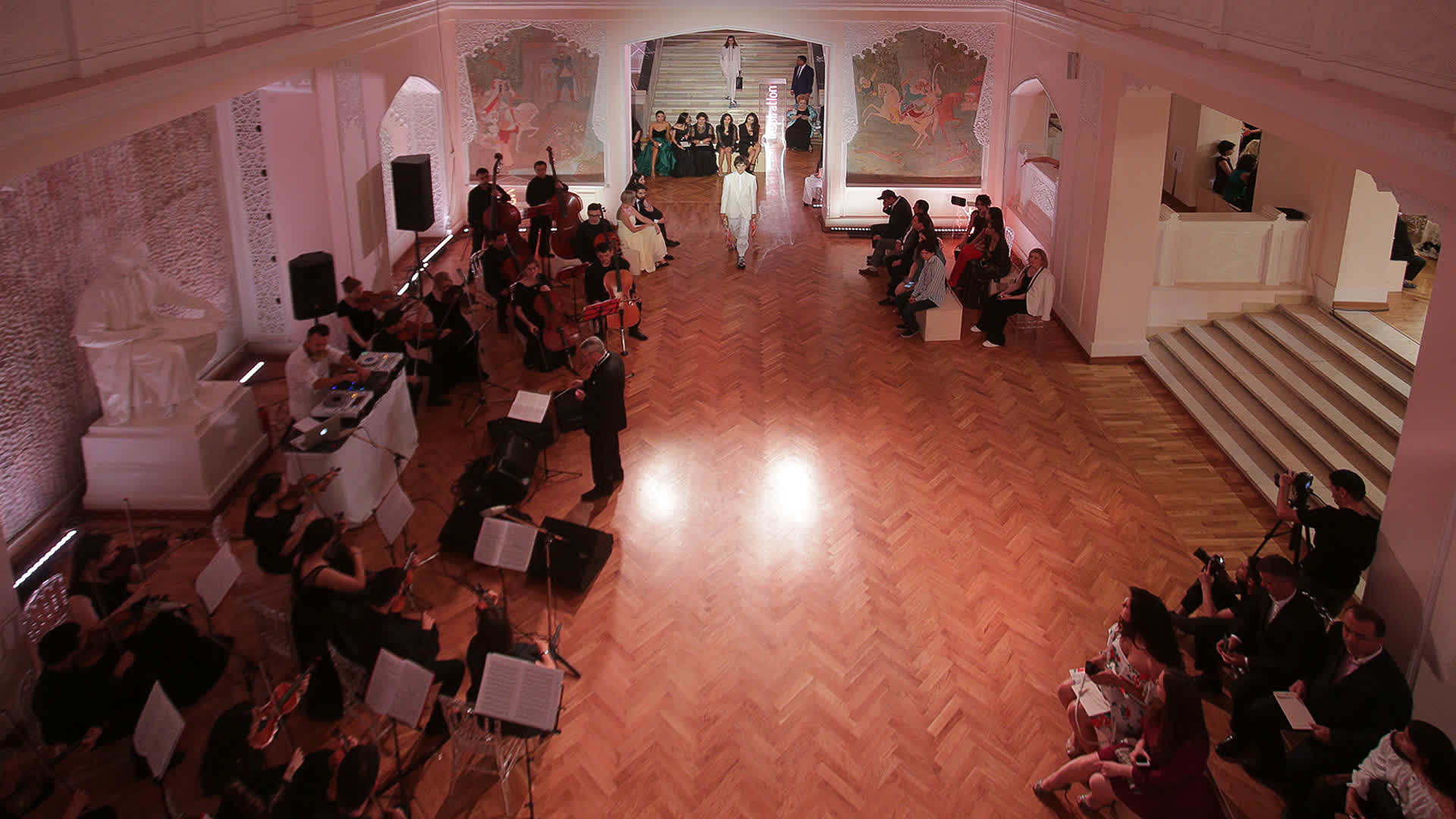 Glamour Avenue Zoom Гала-вечер в честь 20-летия Podium Italia прошел в ГАБТе  