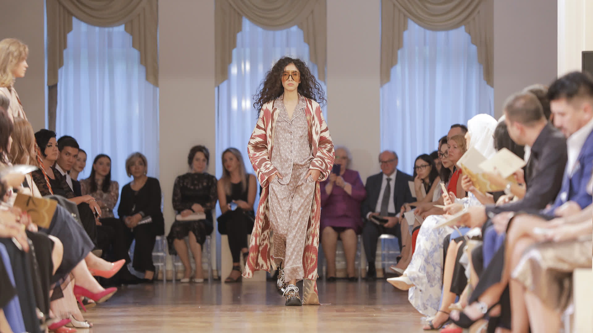 Glamour Avenue Zoom Гала-вечер в честь 20-летия Podium Italia прошел в ГАБТе  