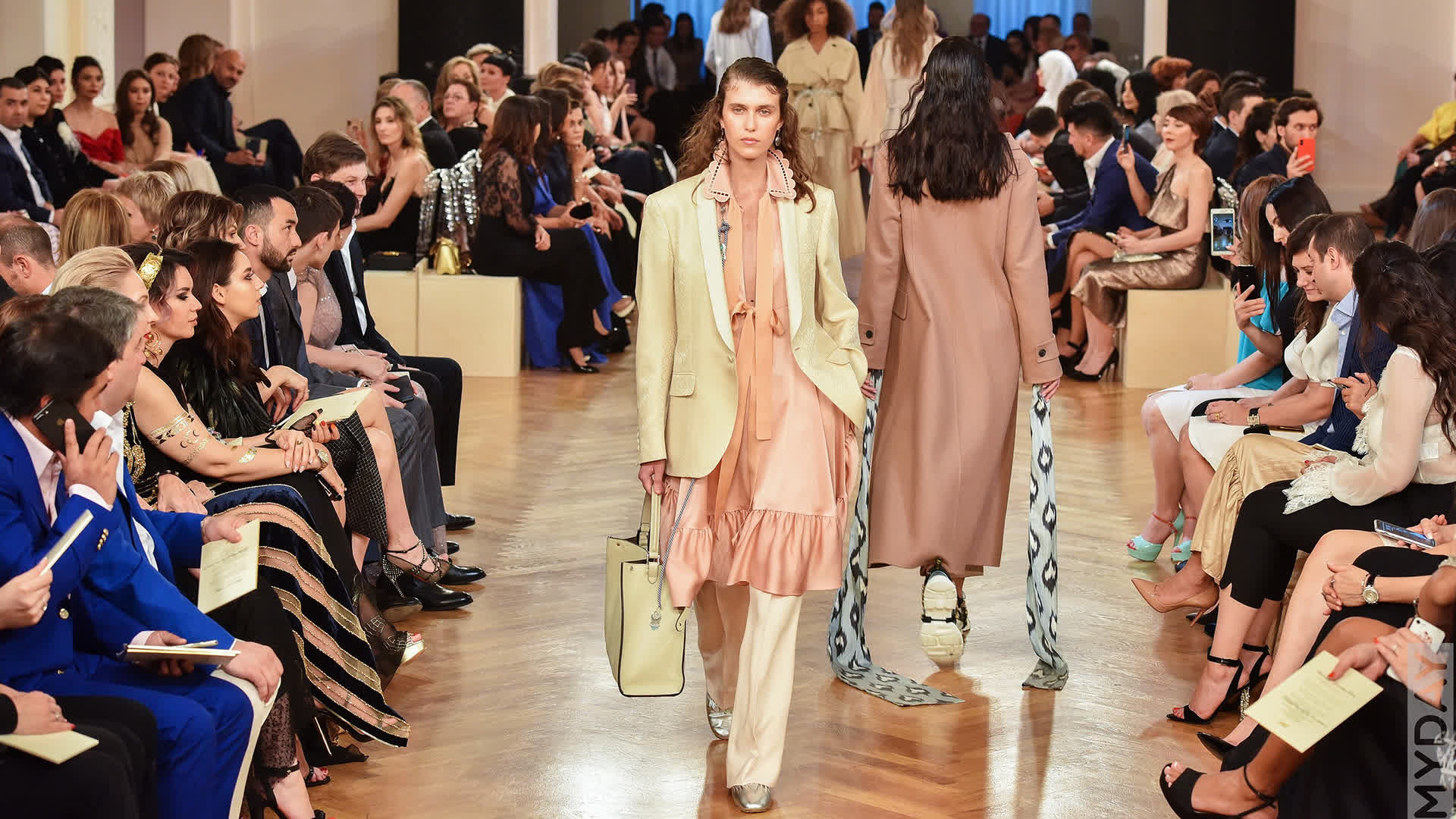 Glamour Avenue Zoom Гала-вечер в честь 20-летия Podium Italia прошел в ГАБТе  