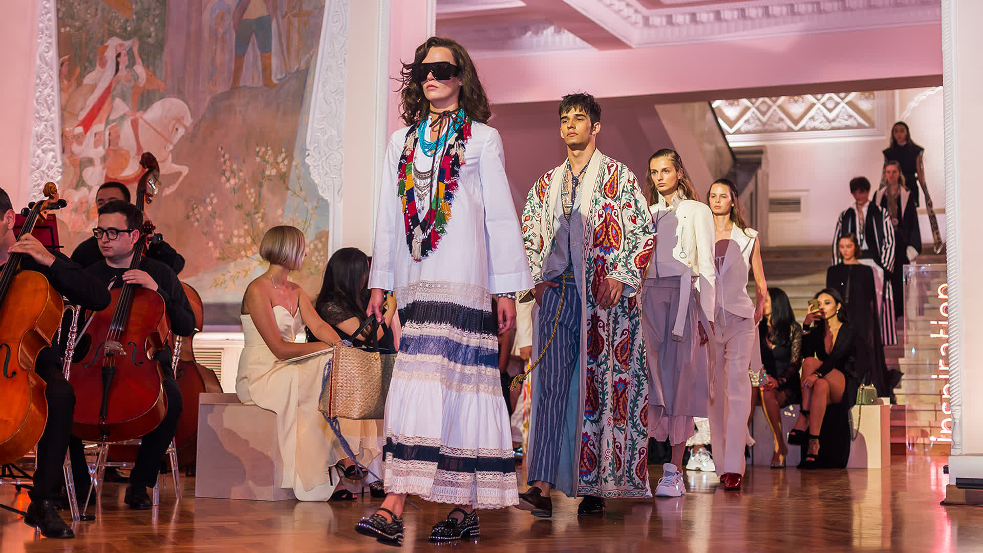 Glamour Avenue Zoom Гала-вечер в честь 20-летия Podium Italia прошел в ГАБТе  