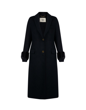 FENDI Пальто 19485