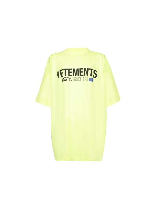 VETEMENTS Футболка 32628