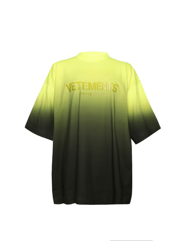 VETEMENTS Футболка 32768