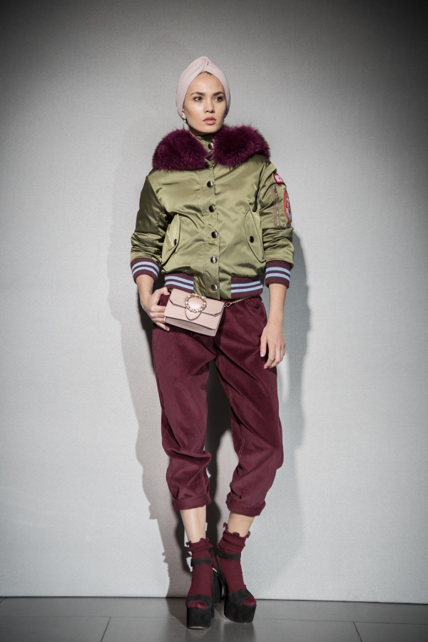 MIU MIU Босоножки  307
