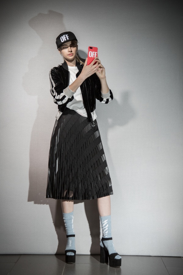 MIU MIU Босоножки  307