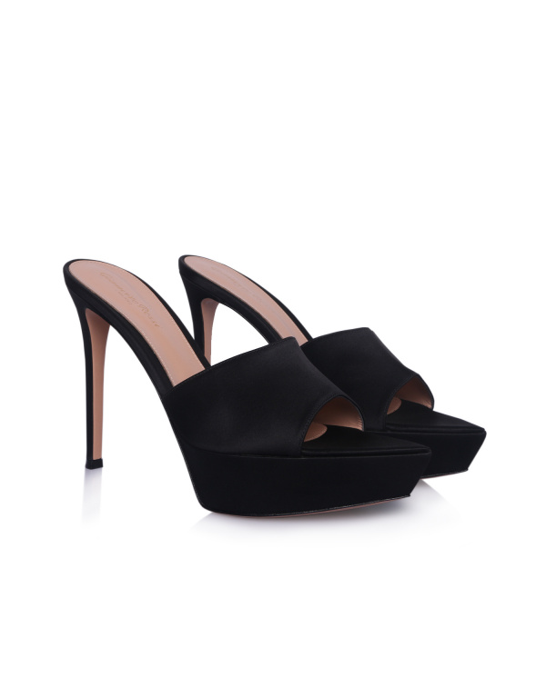 GIANVITO ROSSI Мюли 30492