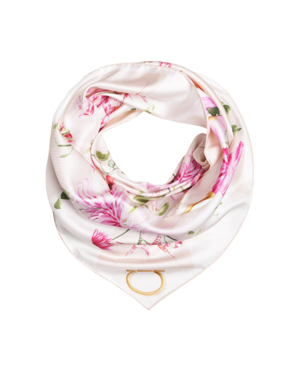 SALVATORE FERRAGAMO Платок 46542