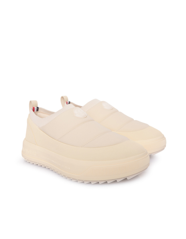 MONCLER Слипоны 45330