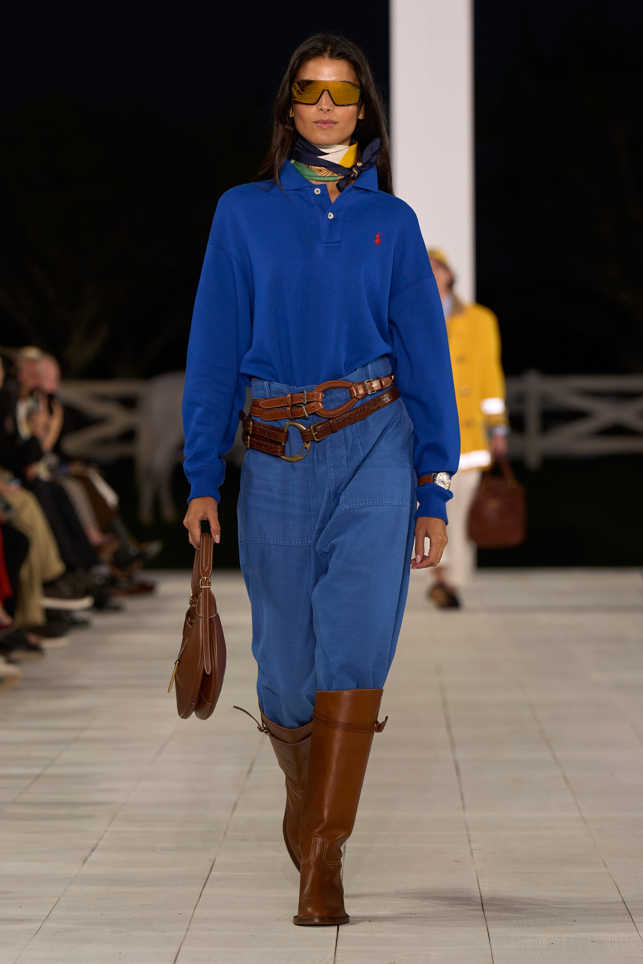Glamour Avenue Trand 2044